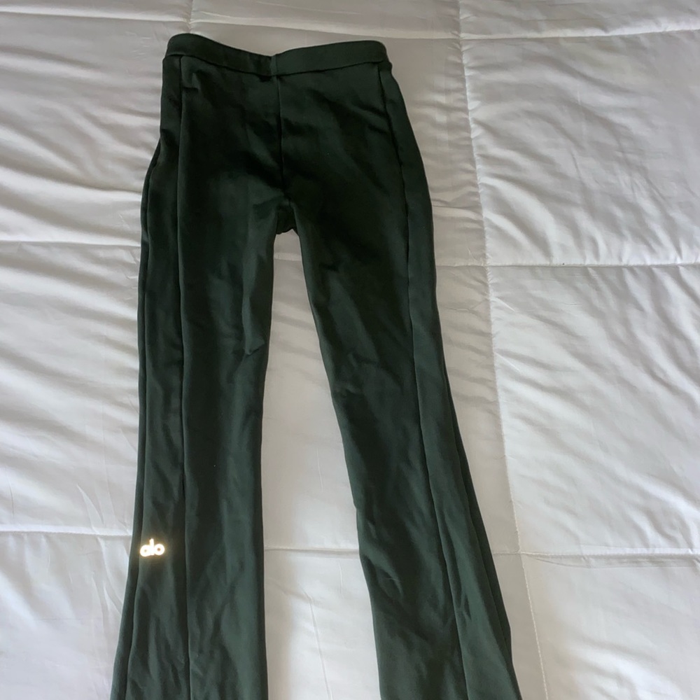 Green Alo flare leggings